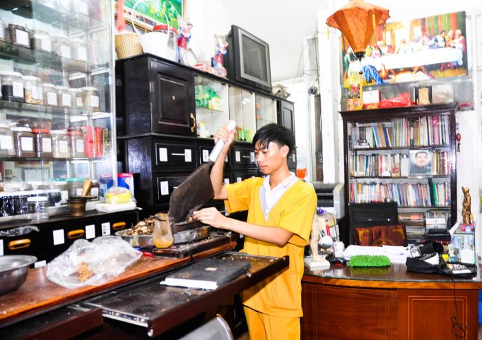 Ảnh 1 của Phòng Chẩn Trị Y Học Cổ Truyền Hồng Ân Đường