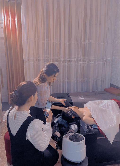 Học viện Quế Chi Beauty - Hình ảnh 1