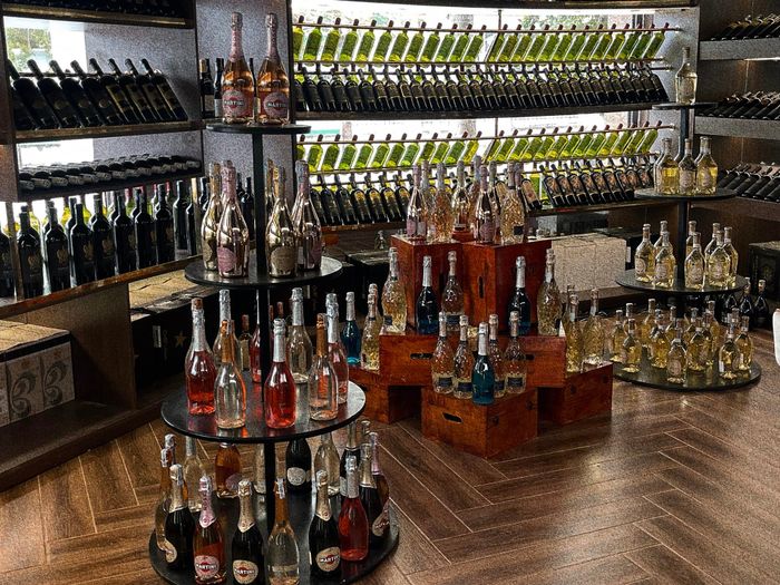 Hình ảnh Quý Lâm Wine - Lounge - Nhà hàng