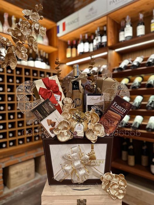 Hình ảnh CT Luxury-wine house số 2