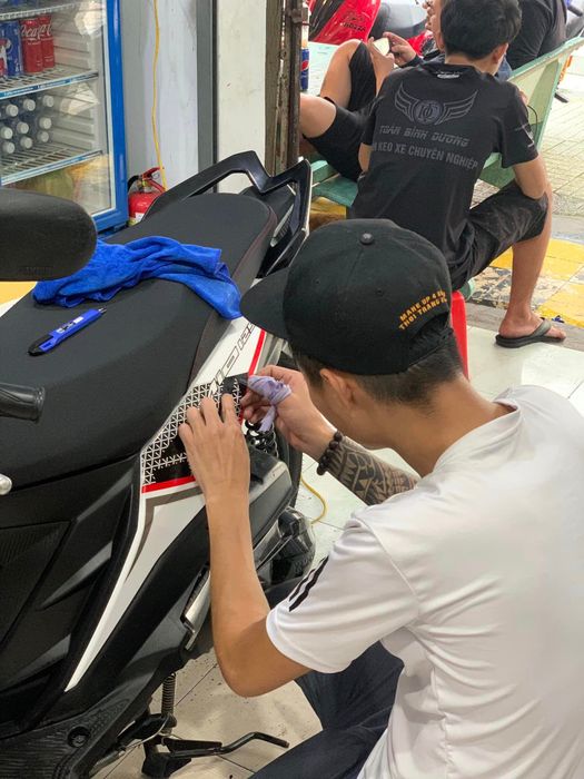 Hình ảnh Decal Toàn Bình Dương 2