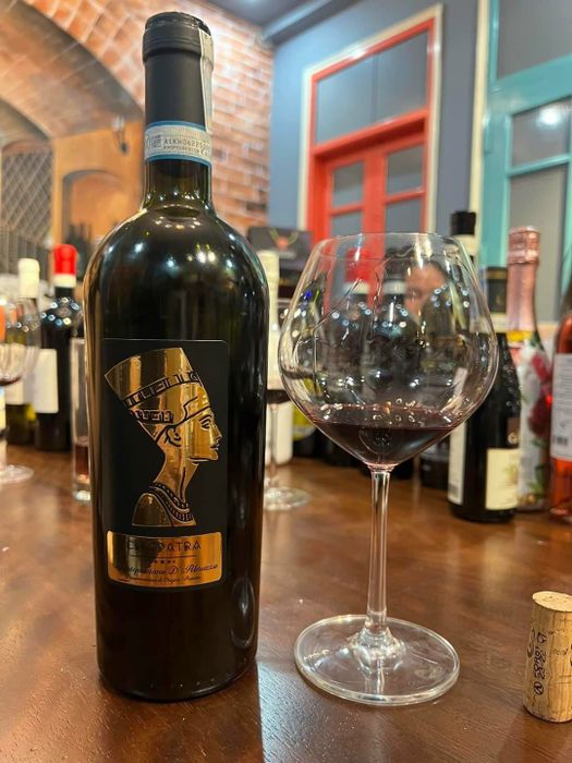 Ảnh 2 của Wineplaza Hải Dương