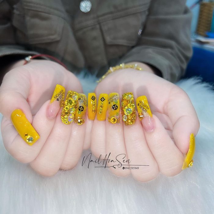 Hình ảnh Nail Hoa Sen 1