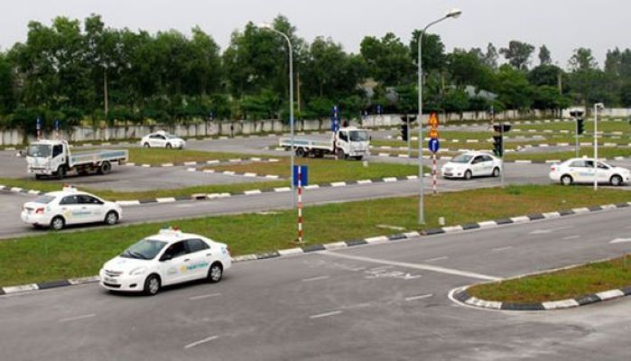Hình ảnh Trung Tâm Đào Tạo Lái Xe Ô Tô STC Đà Nẵng số 2