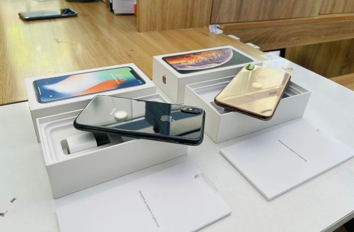 Hình ảnh HT APPLE STORE 1