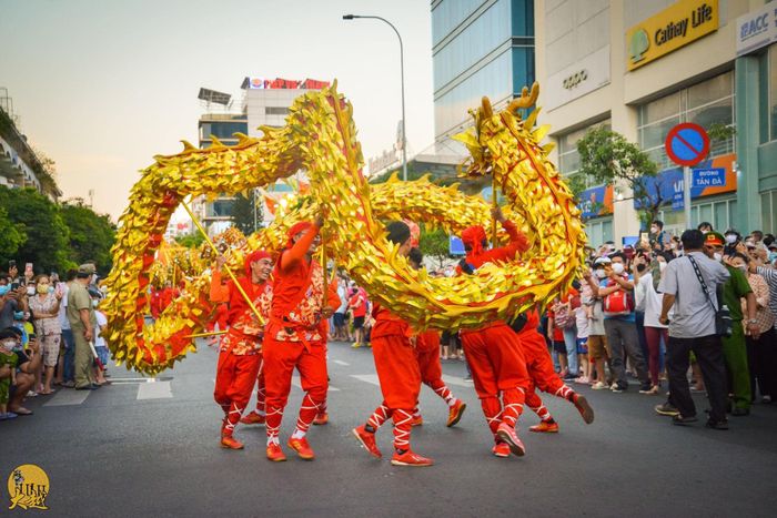 Hình ảnh của Đoàn Lân Sư Rồng Nhơn Nghĩa Đường Việt Nam 2