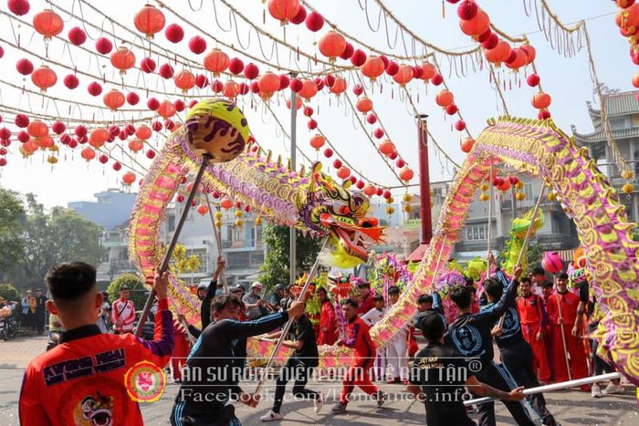 Đoàn Múa Lân Sư Rồng Quang Nghệ - Kwong Ngai hình 2