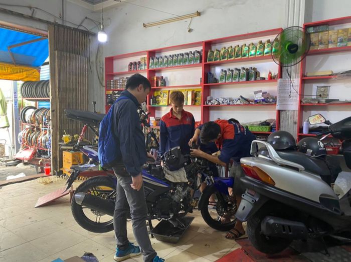 Hình ảnh Sơn - Sửa Xe Sài Gòn 2