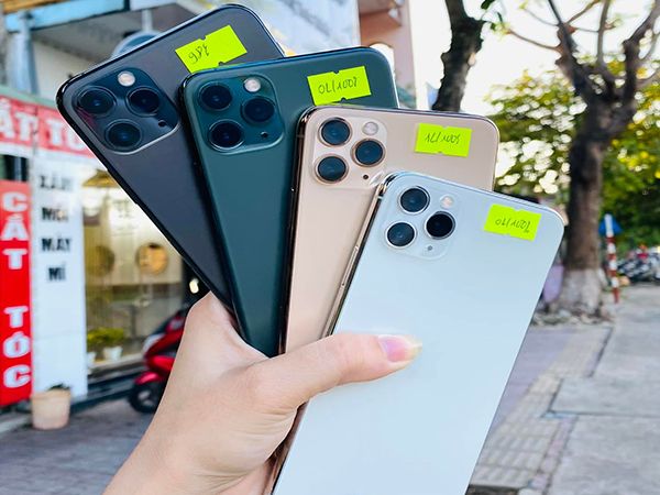 Ảnh 2 của Tay Apple