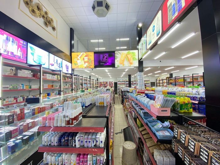 Tichi Shop - Mỹ phẩm Vương Hoàng 2 hình 1