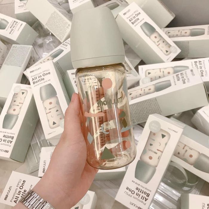 Hình ảnh Tumi Baby 1