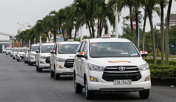 Hình ảnh Taxi Phong Nha
