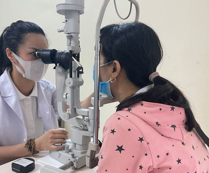 Khoa Mắt Bệnh viện Bãi Cháy - Hình 2