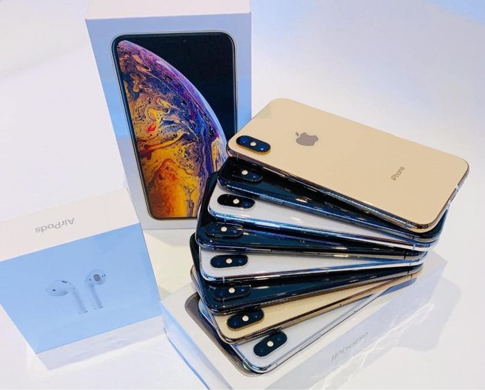 Hình ảnh Tuệ Lâm Apple 2