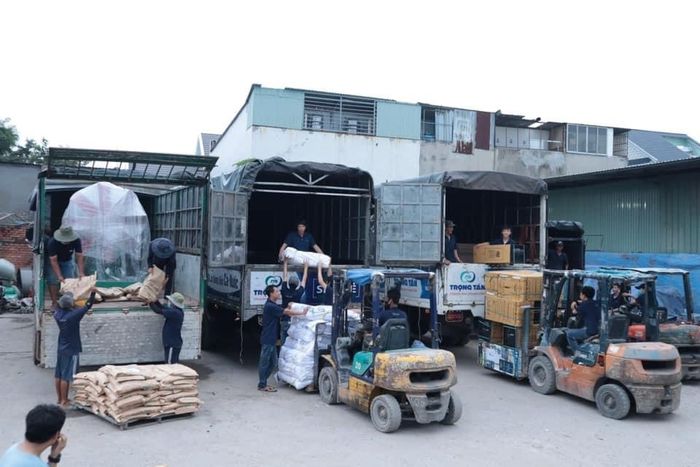 Công Ty Vận Tải Hàng Hóa Trọng Tấn - hình 2
