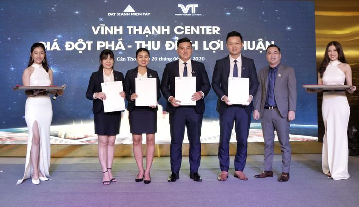 Hình ảnh 2 của Đất Xanh Miền Tây