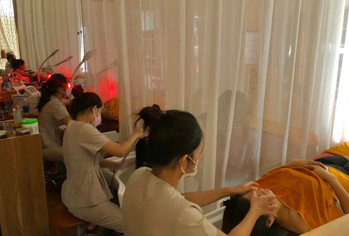 Ảnh 1 của Cốm - Makeup & Gội đầu dưỡng sinh