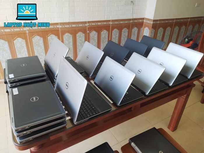 Cửa hàng Laptop Nhật Minh hình ảnh 2