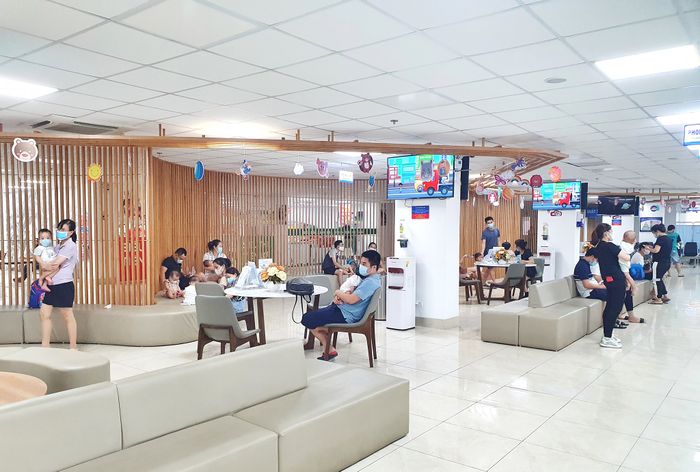 Tiêm chủng cho trẻ em và người lớn tại Bệnh viện Sản Nhi tỉnh Phú Thọ - Hình ảnh 1