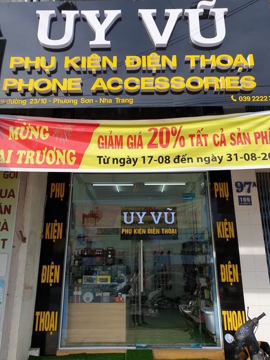 Hình Ảnh Cửa Hàng Phụ Kiện Điện Thoại Uy Vũ (2)