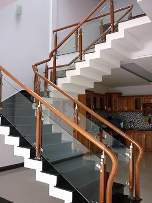 Cầu Thang Đà Nẵng - Xuân Tiến Đạt - Hình 1