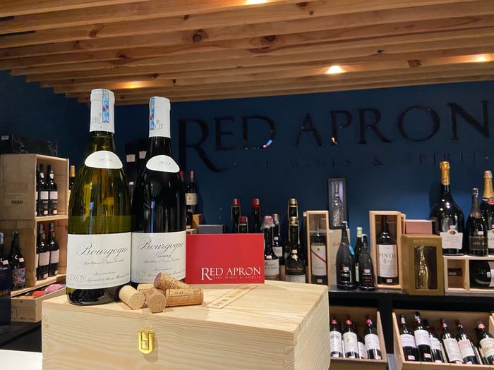 Hình Ảnh Red Apron Fine Wines and Spirits 3