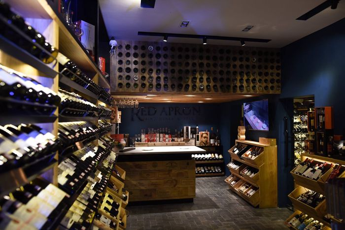 Hình Ảnh Red Apron Fine Wines and Spirits 1