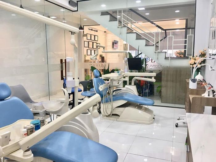 Hình ảnh hệ thống trang thiết bị hiện đại tại Dr. Dương - Nha Khoa Thẩm Mỹ Kỹ Thuật Cao 2