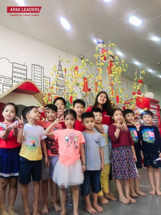 Hình ảnh 2 của Apax Leaders