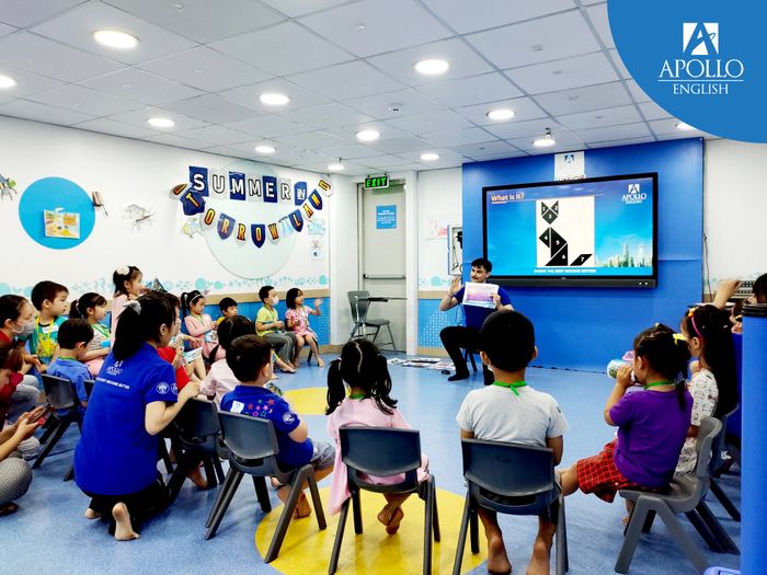 Ảnh 2 của Apollo English Junior