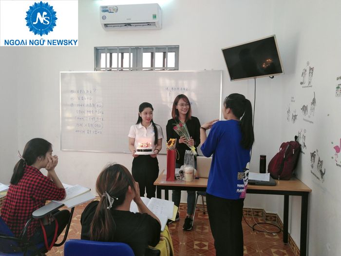 Trung Tâm Ngoại Ngữ NewSky - Ảnh 1
