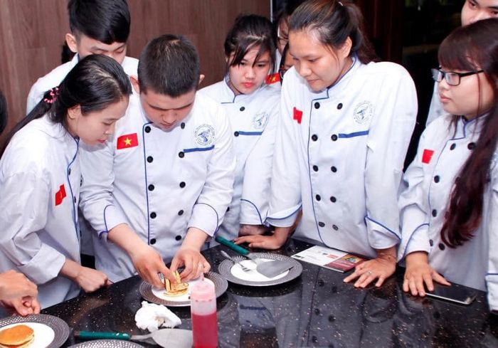 Hình ảnh Trường Trung Cấp Việt Giao 1