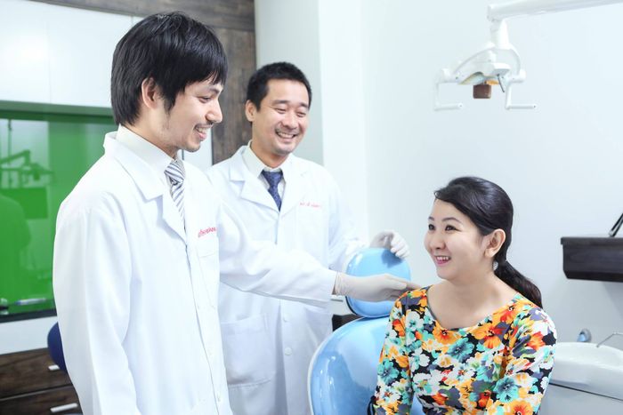 Nha Khoa 2000 - Hình ảnh 1