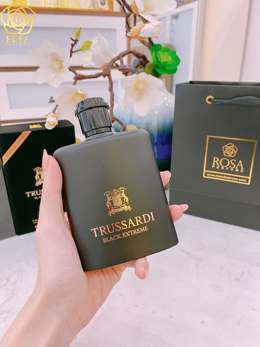 Ảnh Rosa Perfume 2