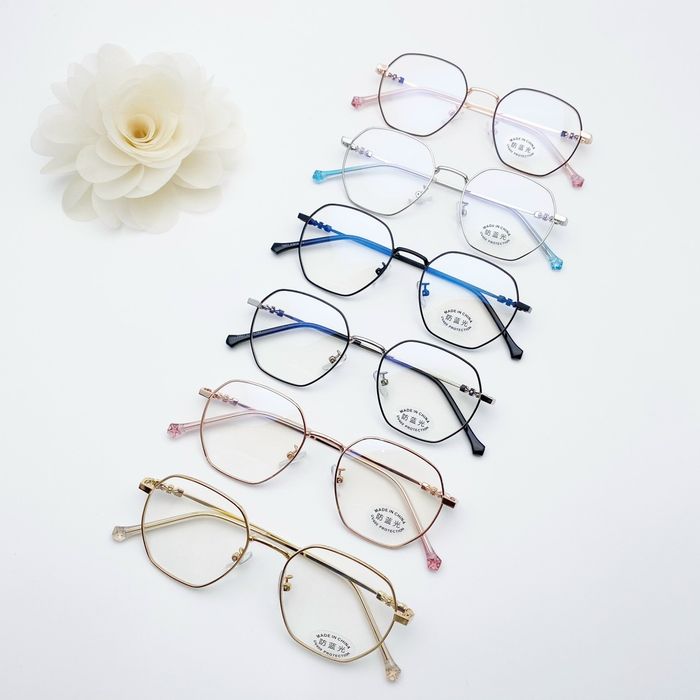 Kính Mắt Sao Việt Hình 1