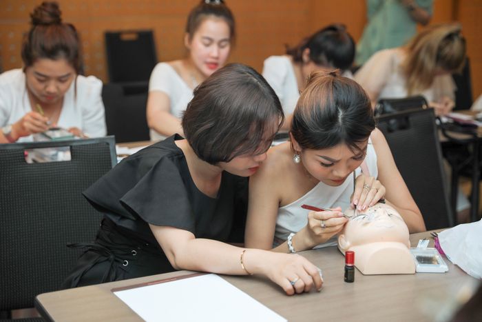 Hình ảnh 1 của Vi Beauty Academy