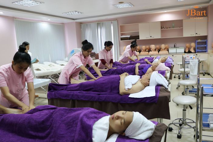 Hình ảnh 2 của JB Art Academy