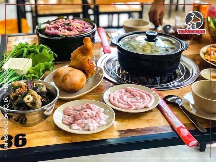 Dê Trương Định Phú Mỹ Hưng - Hình 1