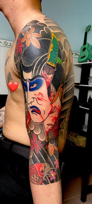 Ảnh 2 của Black White Tattoo