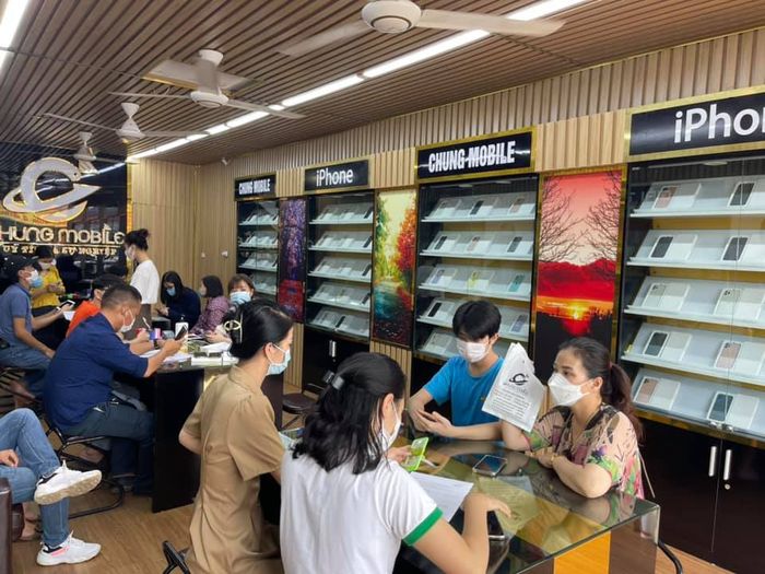Hình ảnh Trung tâm sửa chữa điện thoại Chung Mobile 1