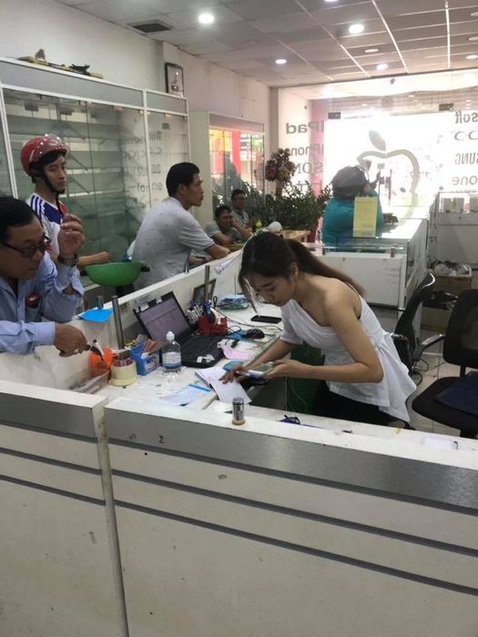 Trung tâm sửa chữa điện thoại Sài Gòn Số - Hình 1