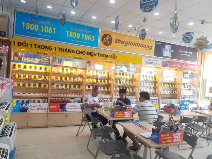 Hình ảnh Thế Giới Di Động 1