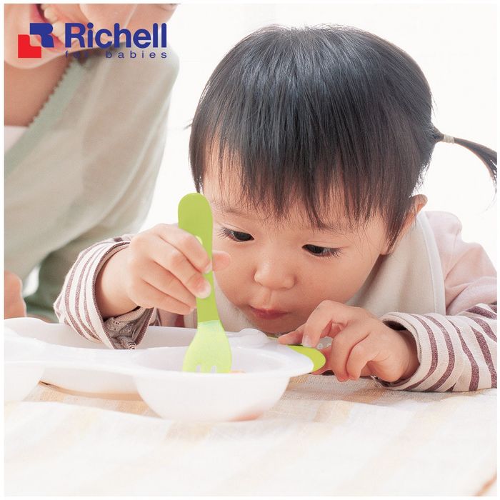 Khay ăn cho bé 3 ngăn của Richell mã RC21051, hình ảnh 1