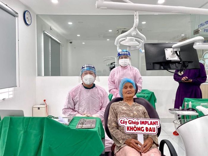 Hình ảnh 1 Nha Khoa Sài Gòn Bác Sĩ Lâm