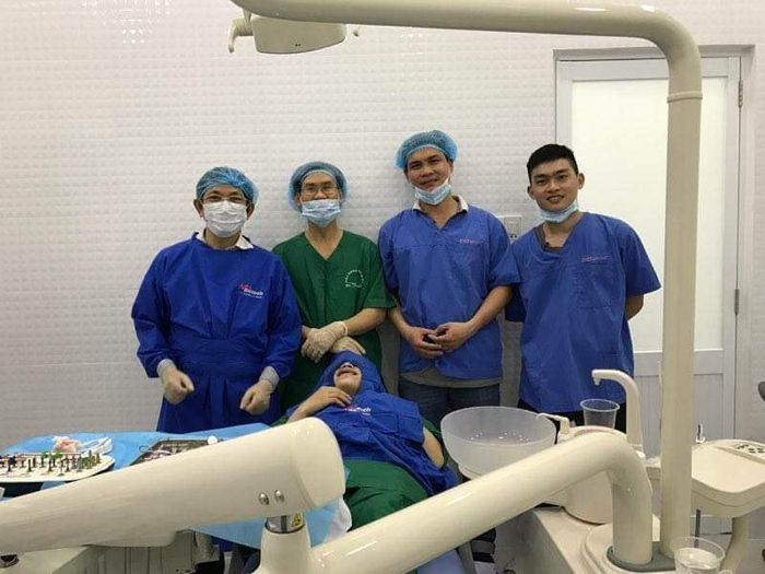 Hình ảnh thứ 2 tại Nha Khoa Thẩm Mỹ BS. Thành