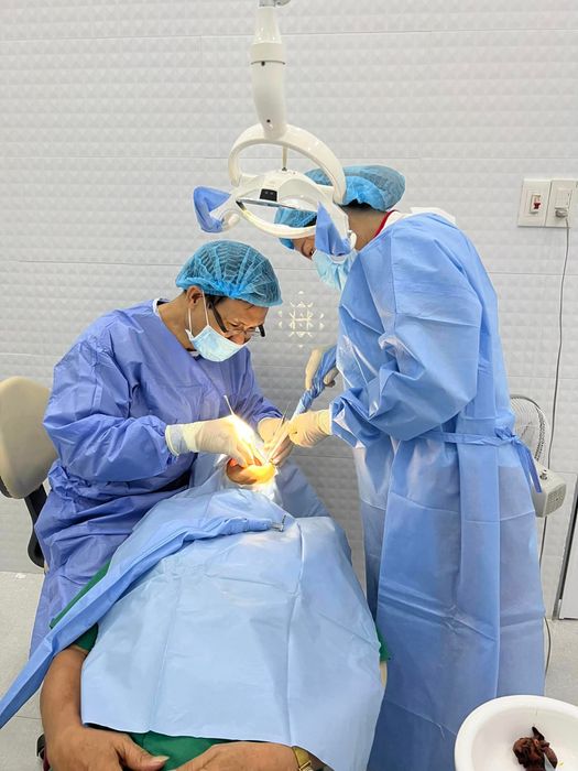 Hình ảnh thứ 3 từ Nha Khoa Thẩm Mỹ BS. Thành