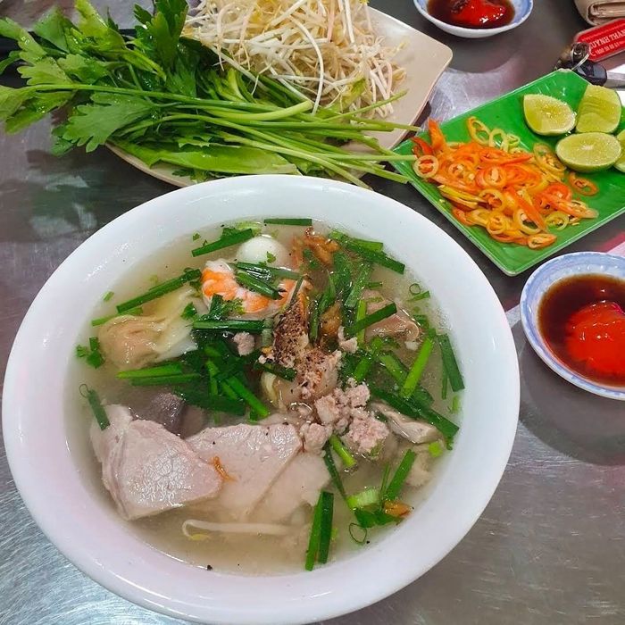 Hủ Tiếu Hải Sản Bến Tre - Hình 1