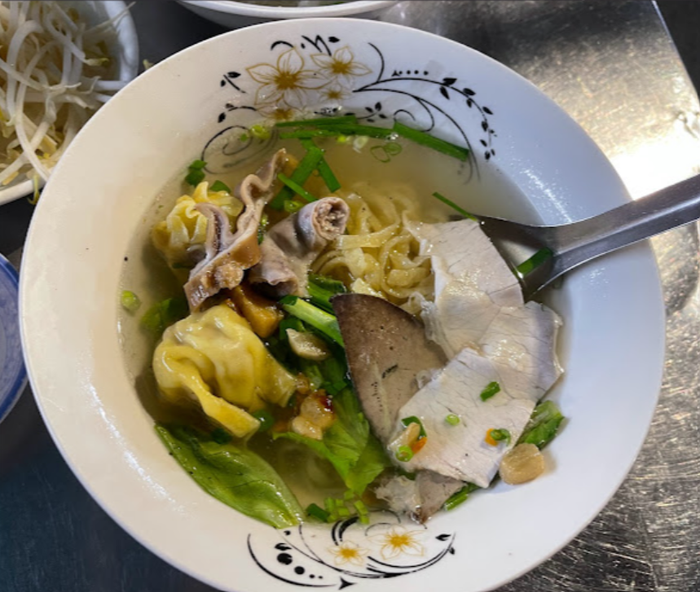 Hủ Tiếu Bà Tàu - Ảnh 1