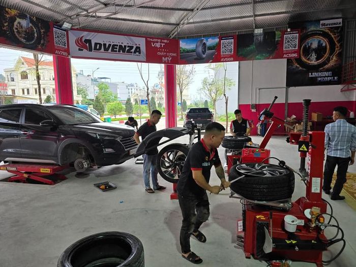 Garage Bảo Long - Hình ảnh 2