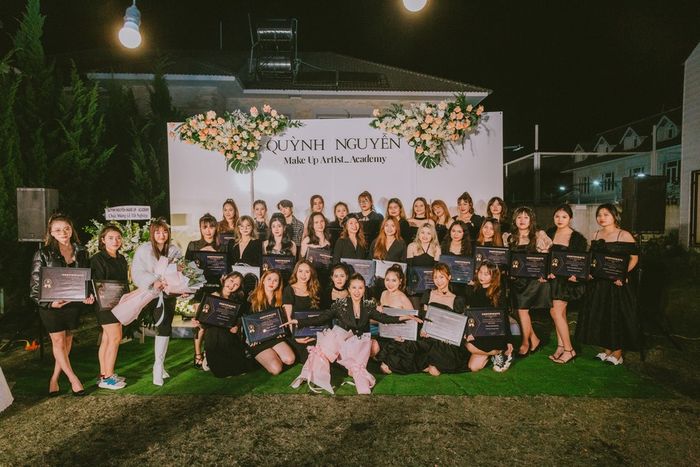 Hình minh họa (Quỳnh Nguyễn Make Up Academy) ảnh 2